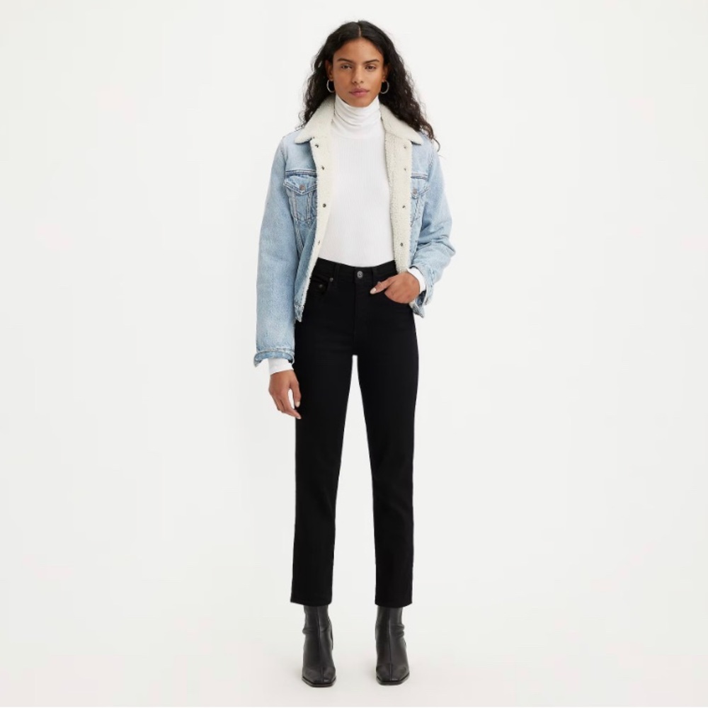 Levi’s 724 HIGH RISE SLIM STRAIGHT CROPPED WOMEN'S JEANS